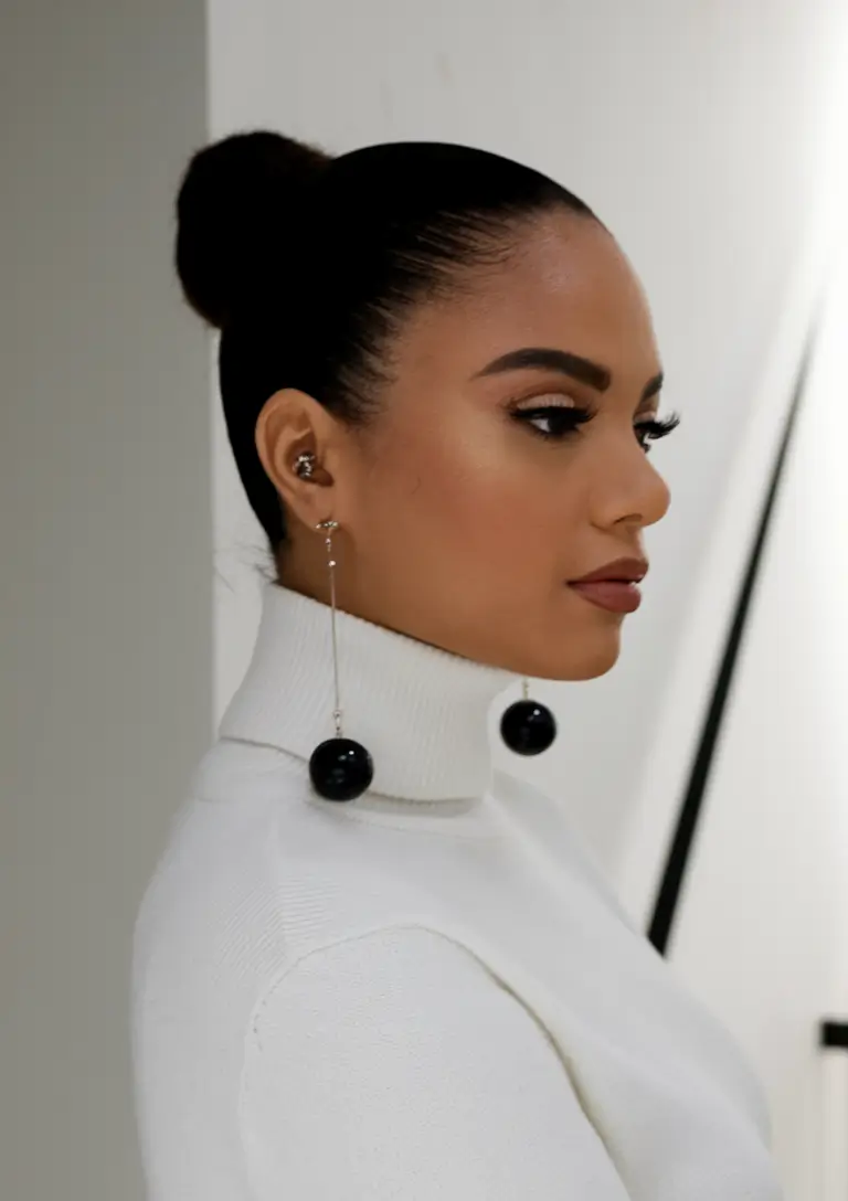 easy summer updos for medium thin hair vintage-inspired high bun