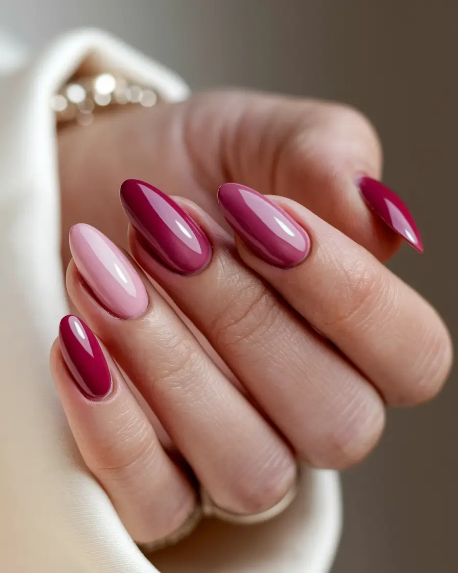 august nails color ideas 2025 Berry Blush Gradient