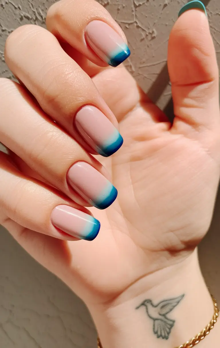 Cutest Summer Nails for 2025 Oceanic Ombre Square Tips