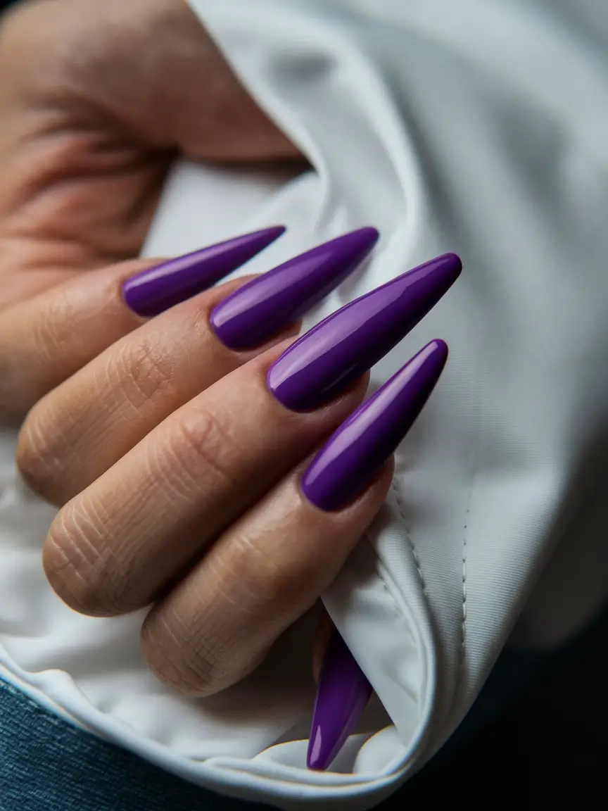 simple summer nails Ultra-Violet Drama in Long Stiletto