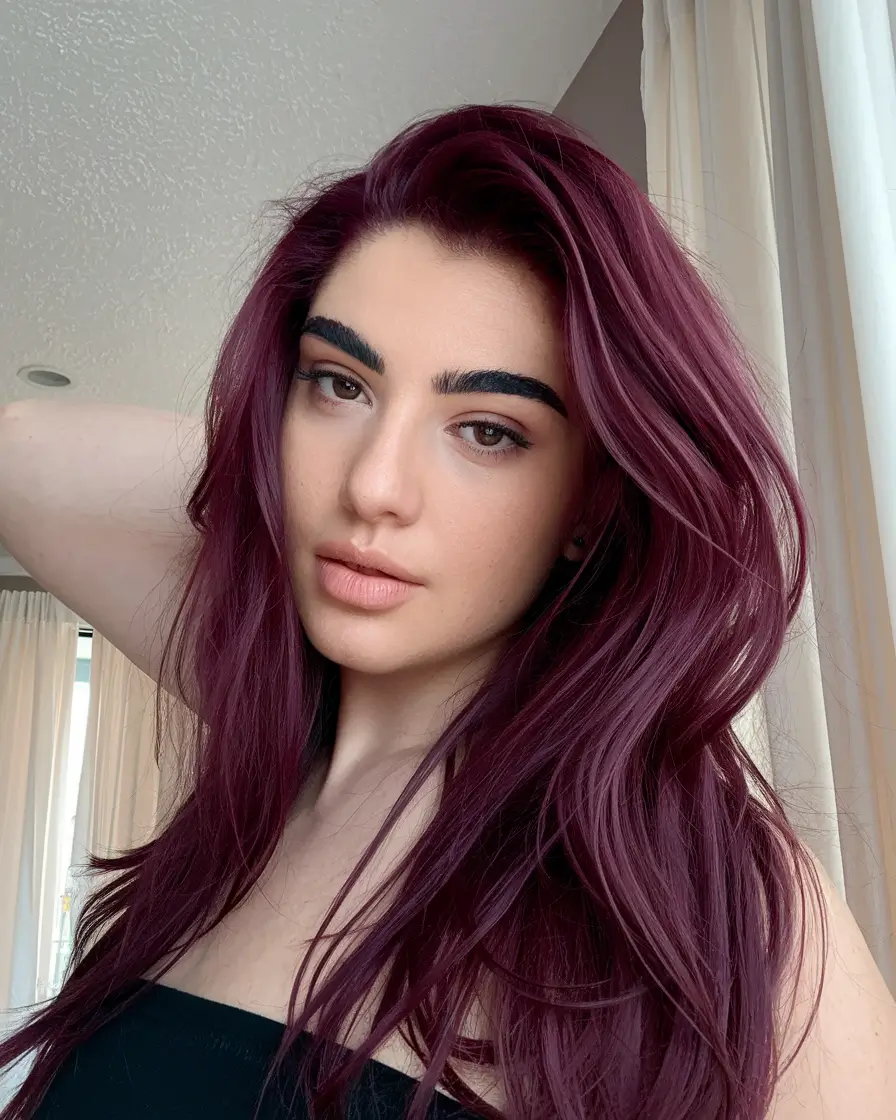 Autumn Burgundy Hair Color Trends for Fall 2025+Feathered Layers with a Rosé Plum Finish