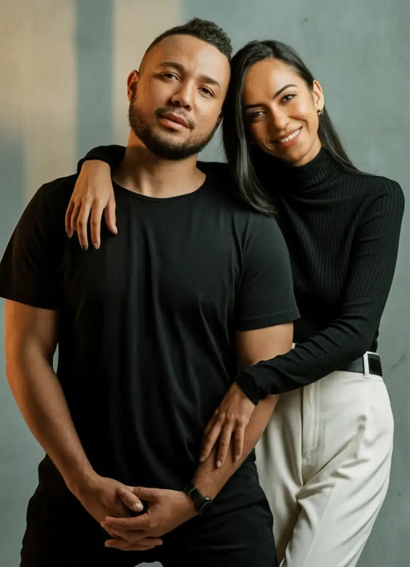 fall family photo outfits ideas 2025+Understated Modern with Everyday Edge
