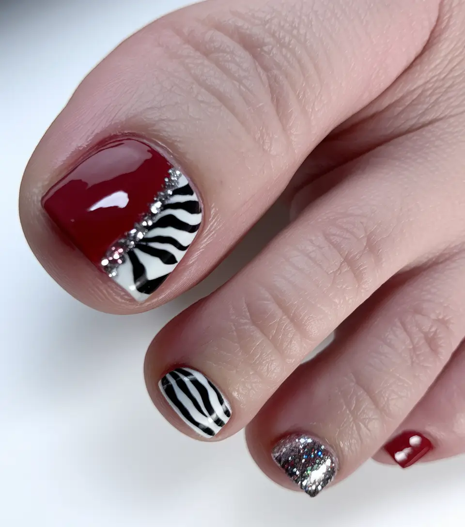 october-toe-nails-fall-Wild-Zebra-Meets-Burgundy-Luxe