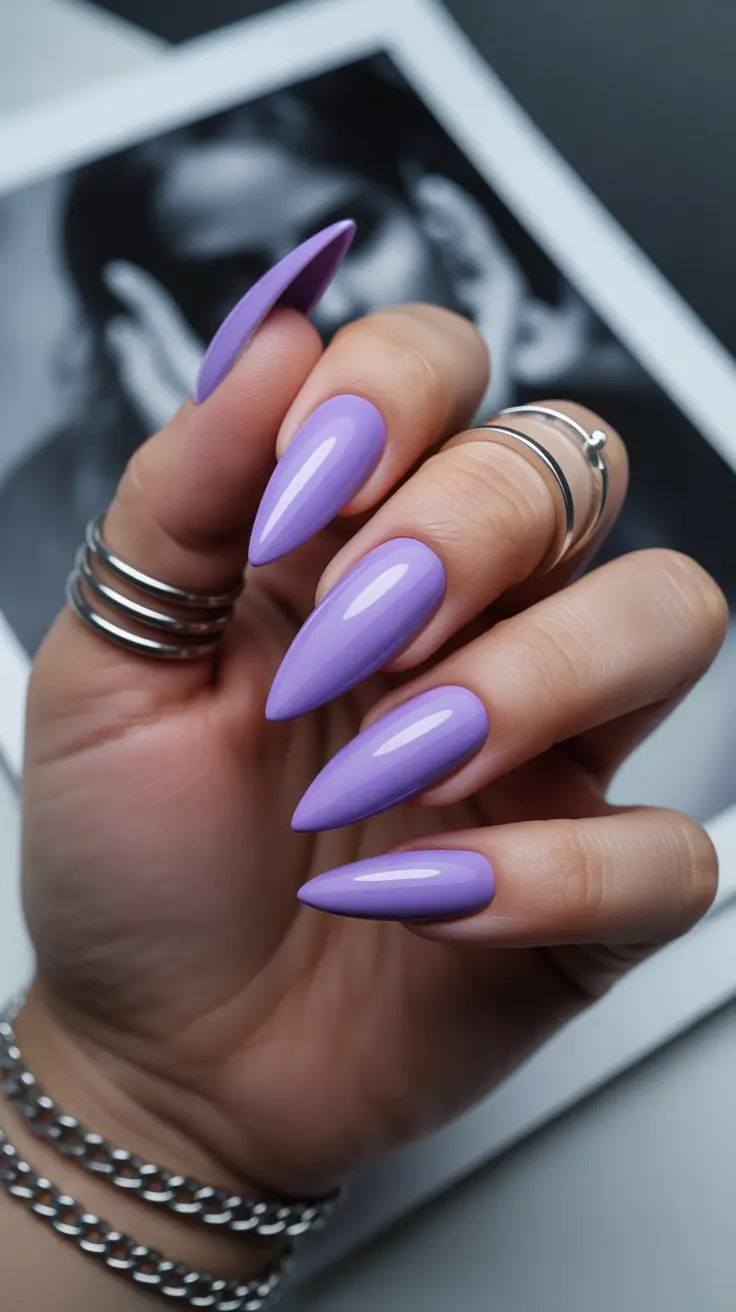 chic winter nail ideas 2025-2026 lavender frost dream