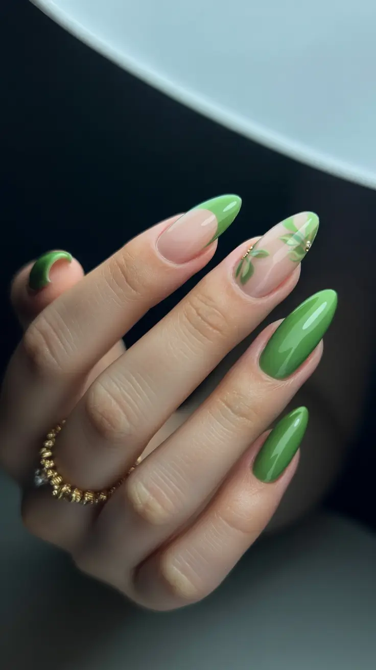 neutral winter nails gel short Emerald Whisper