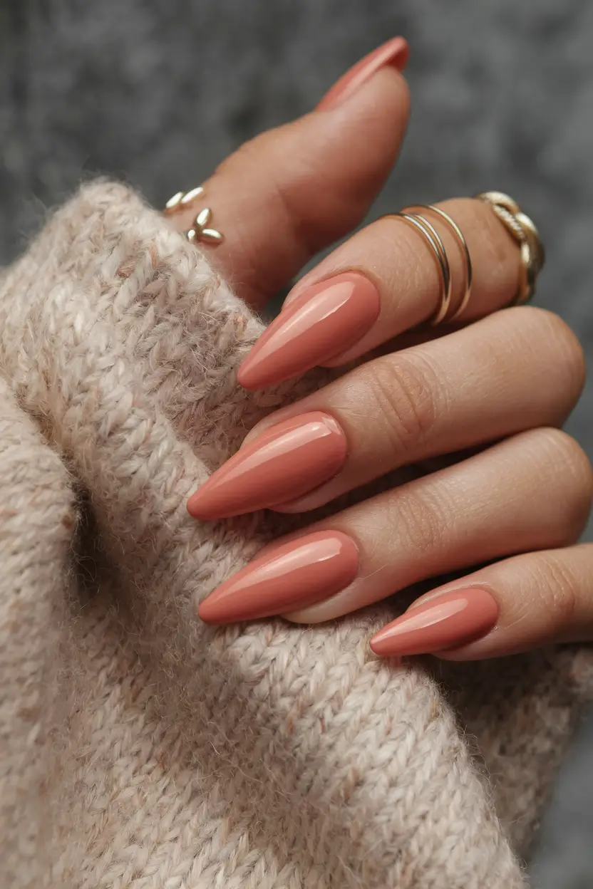 November 2025 Nail Colors Ideas: Fresh Trends in Gel, Short & Almond Styles