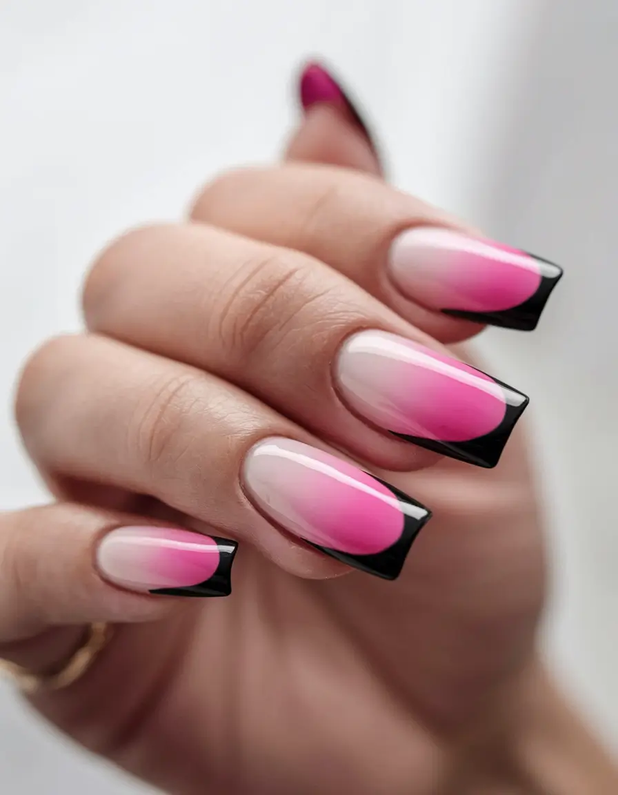 November 2025 Nail Colors Ideas: Fresh Trends in Gel, Short & Almond Styles